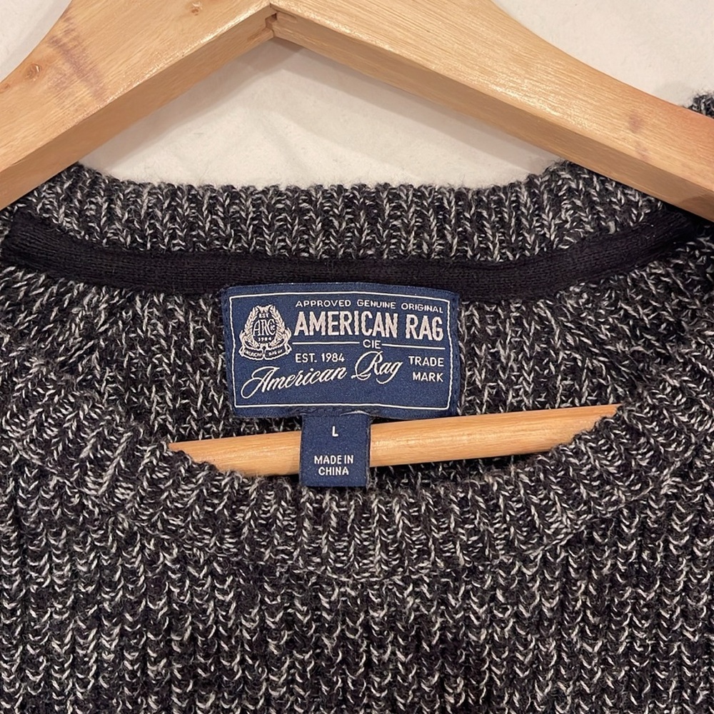 American Rag sweater - Picture 5 of 5